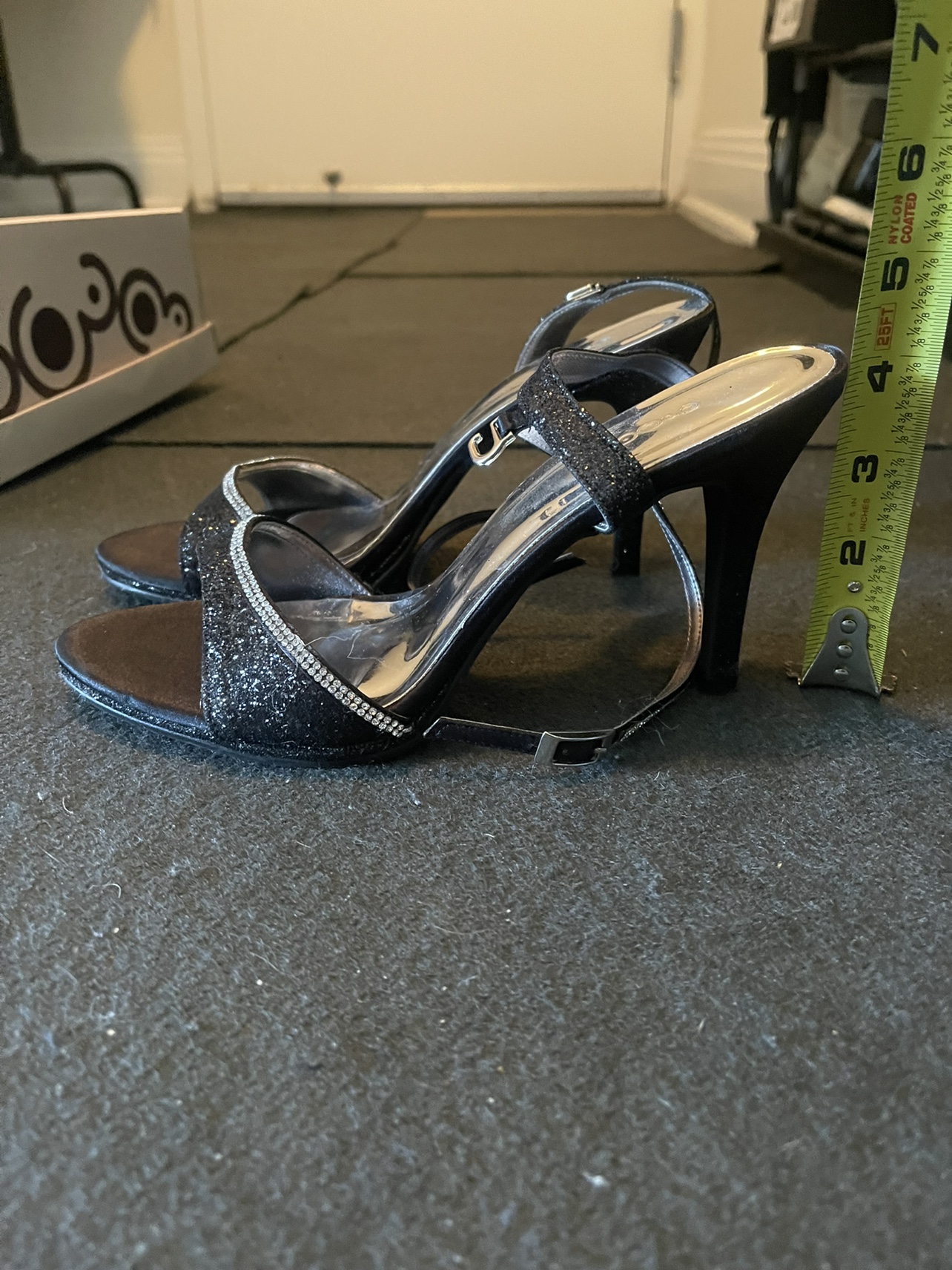 Cute 4-inch heels