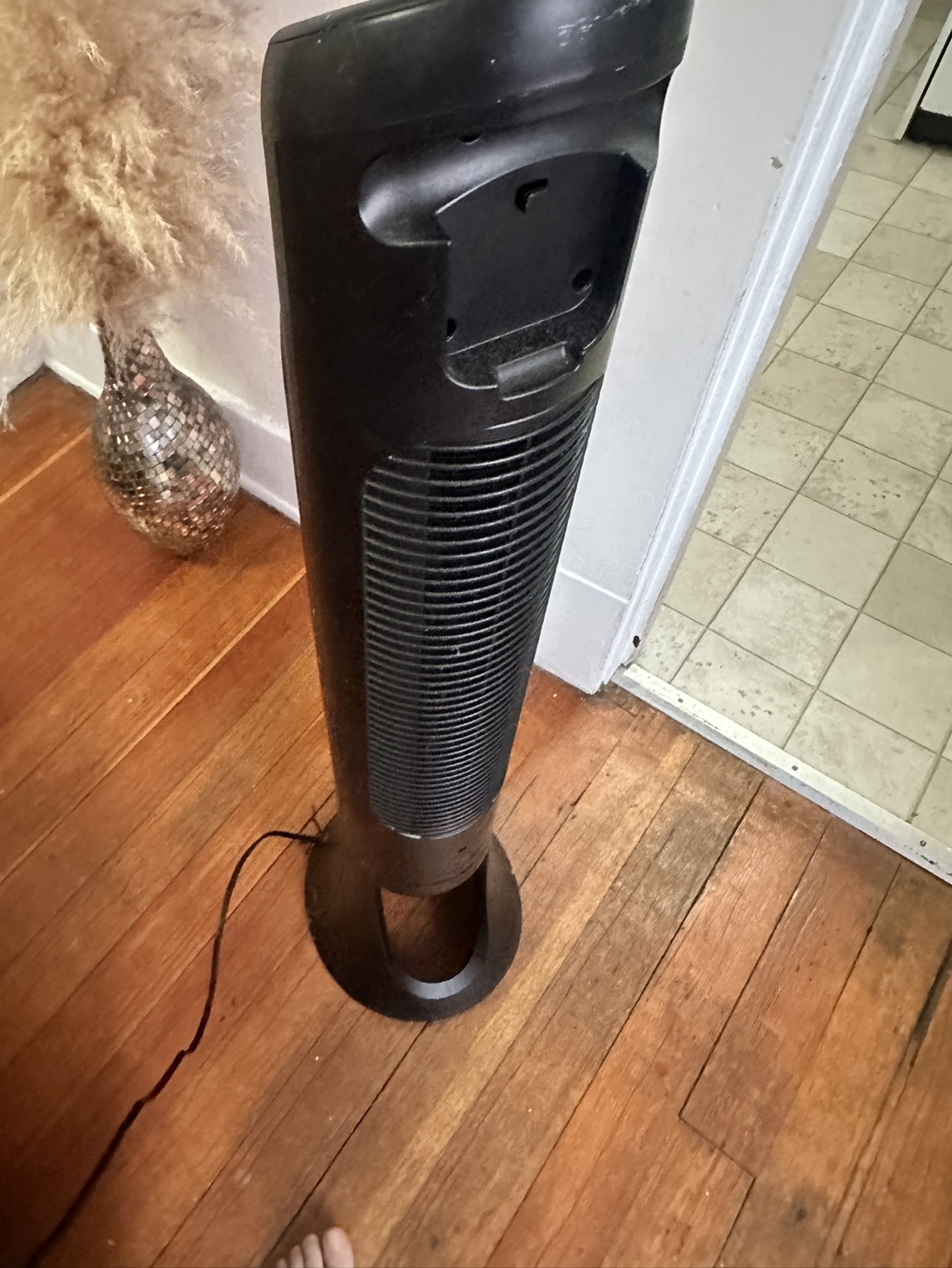 Honeywell QuietSet Tower Fan - photo 3