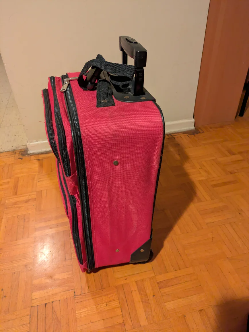 Pink Rolling Suitcase image indicator(4)