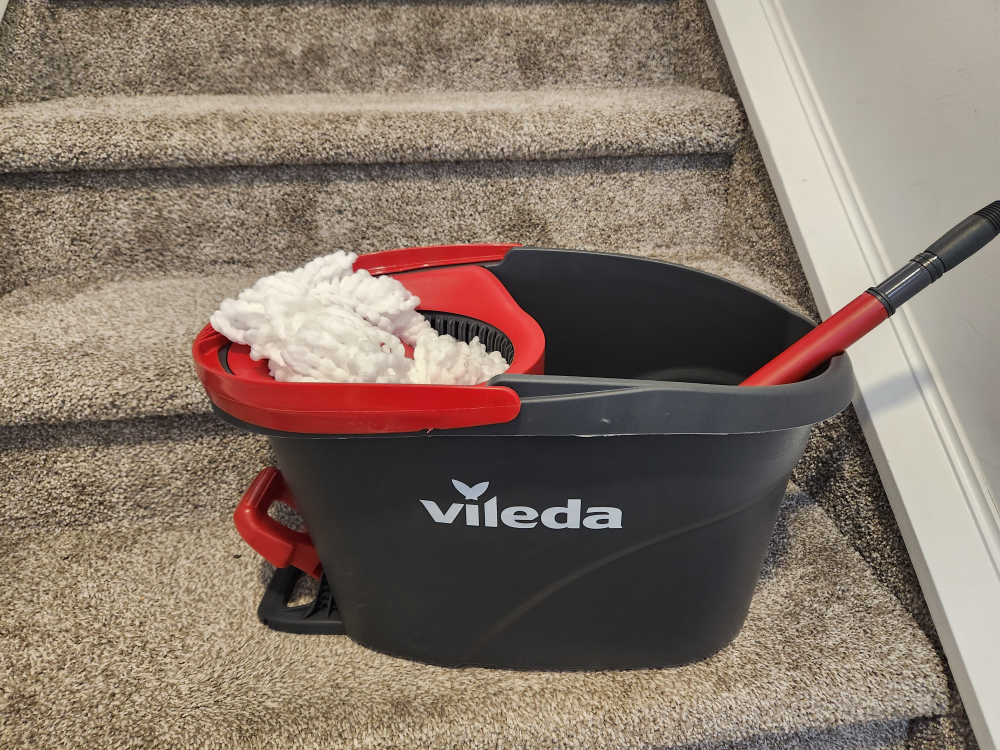 Vileda EasyWring Spin Mop and Bucket System