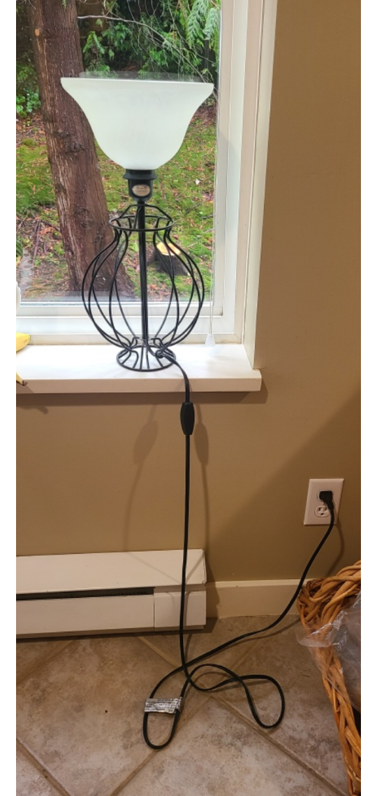 Table Lamp with Cage Base - photo 2