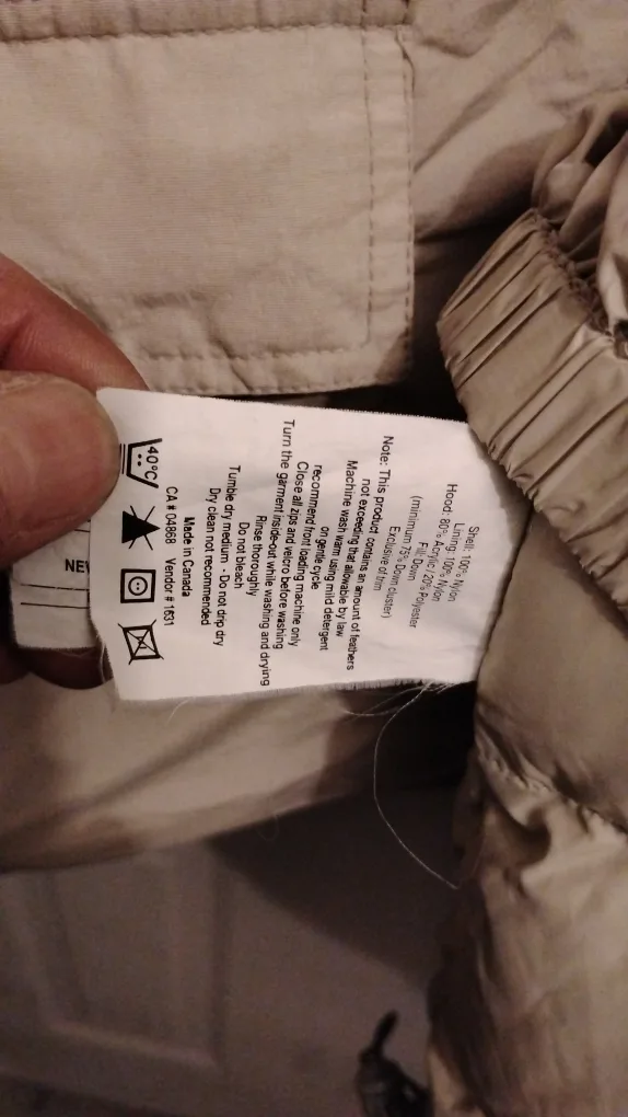 Vintage Mountain Equipment Co-op Men's Size Medium Down Parka image indicator(2)