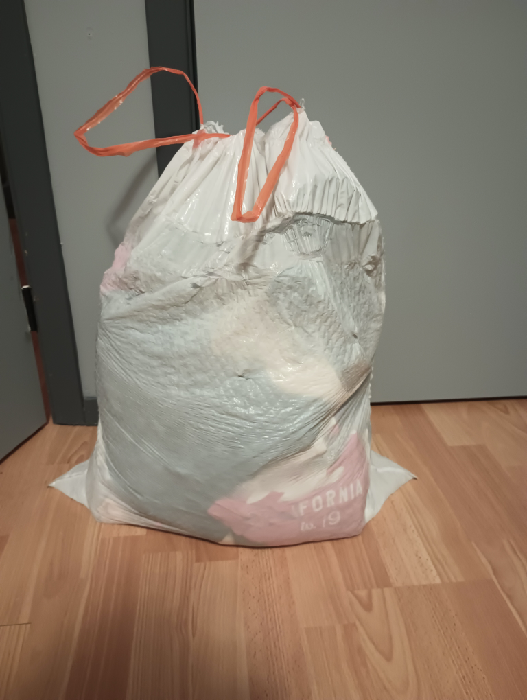 Women's Clothing Bundle - photo 2