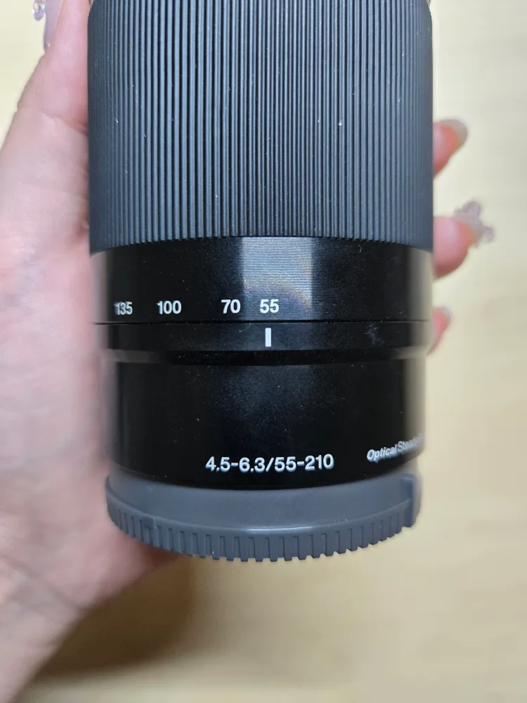 Sony Alpha 6300 Mirrorless Camera Kit image indicator(5)