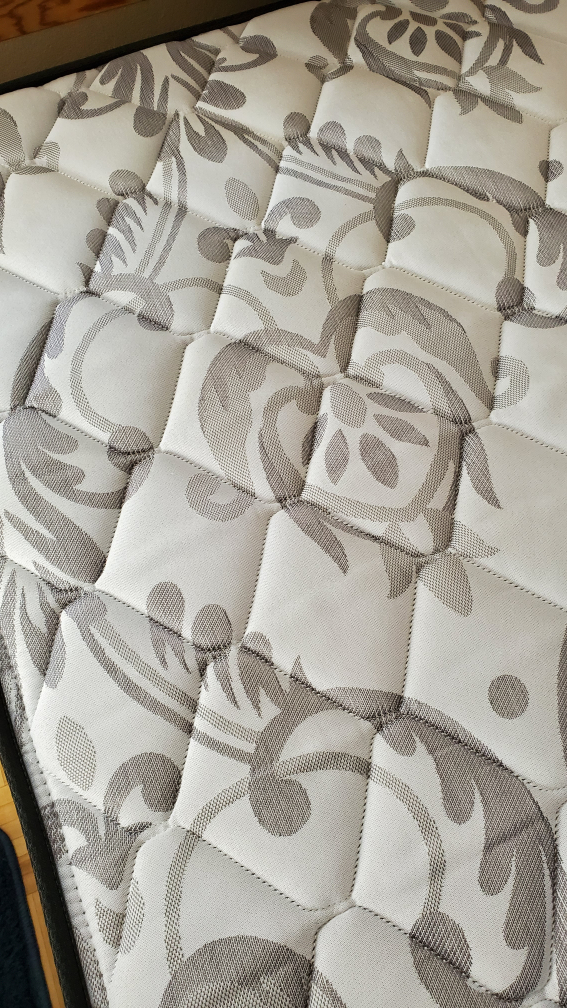 TWIN SIZE BED AND MATTRESS AND BEDDING - photo 4