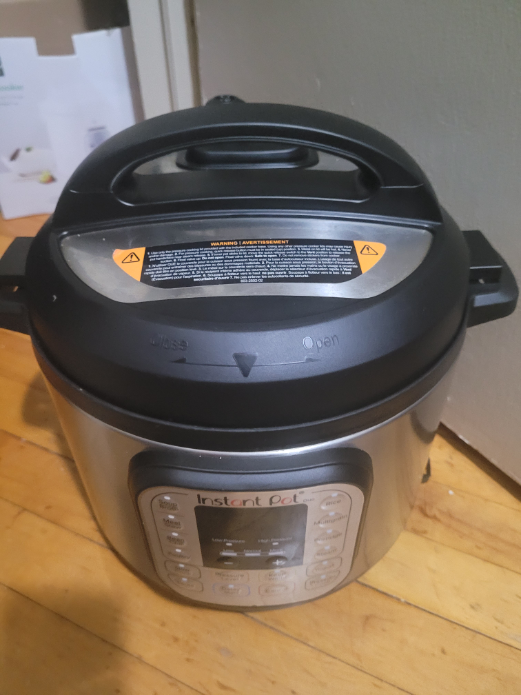 Instant Pot Electric Pressure Cooker - photo 5
