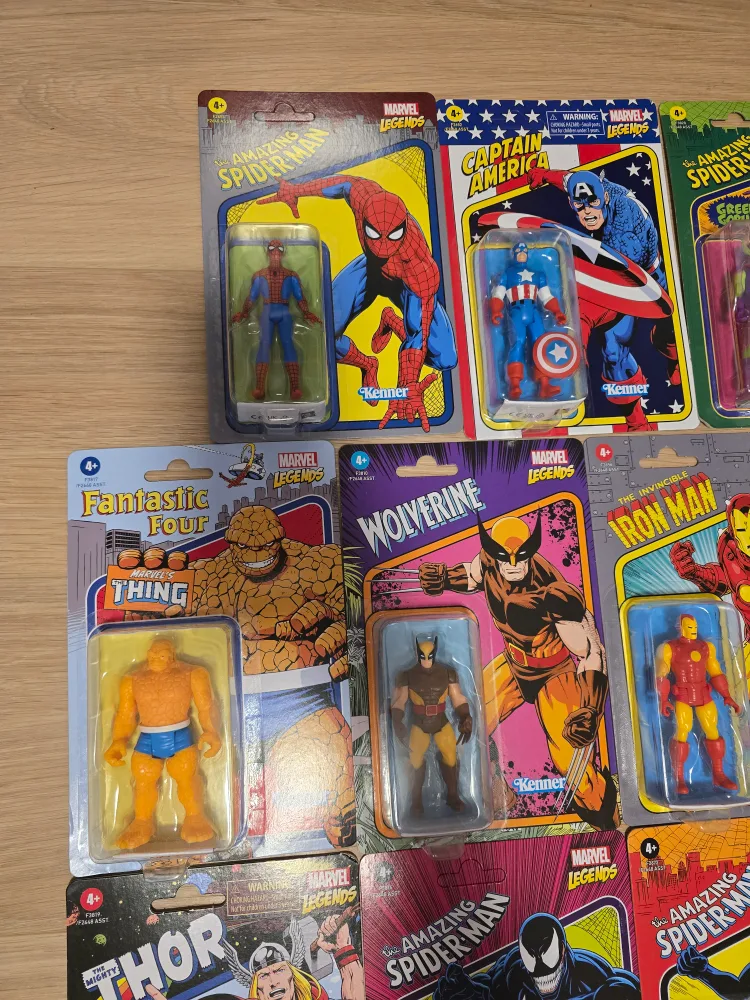 Lot of 11 Retro Marvel Legends 3.75 Inch Action Figure By Kenner image indicator(2)