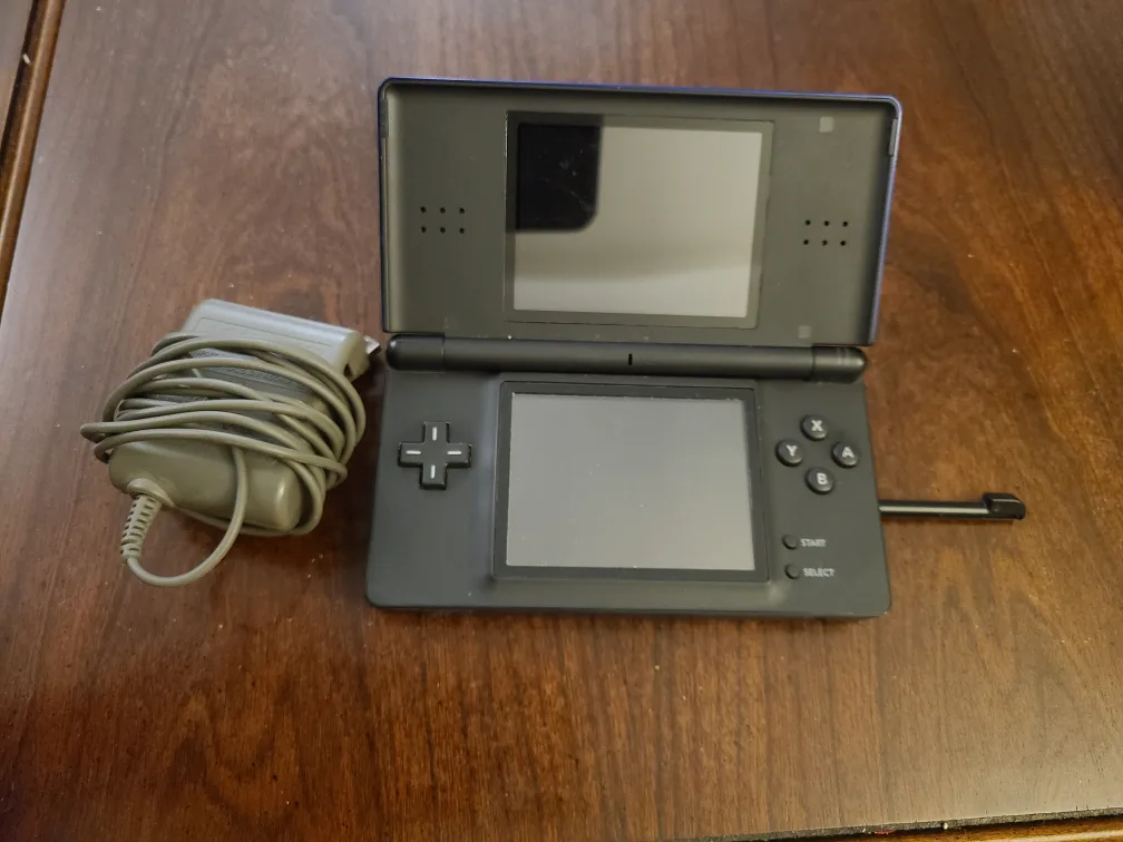 Nintendo DS Lite - Blue image indicator(2)