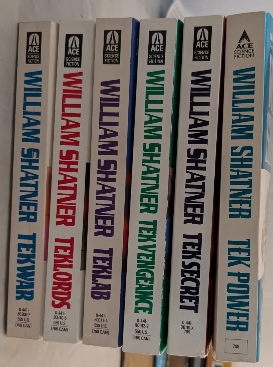 William Shatner Tek Series - 6 Paperback Books image indicator(3)