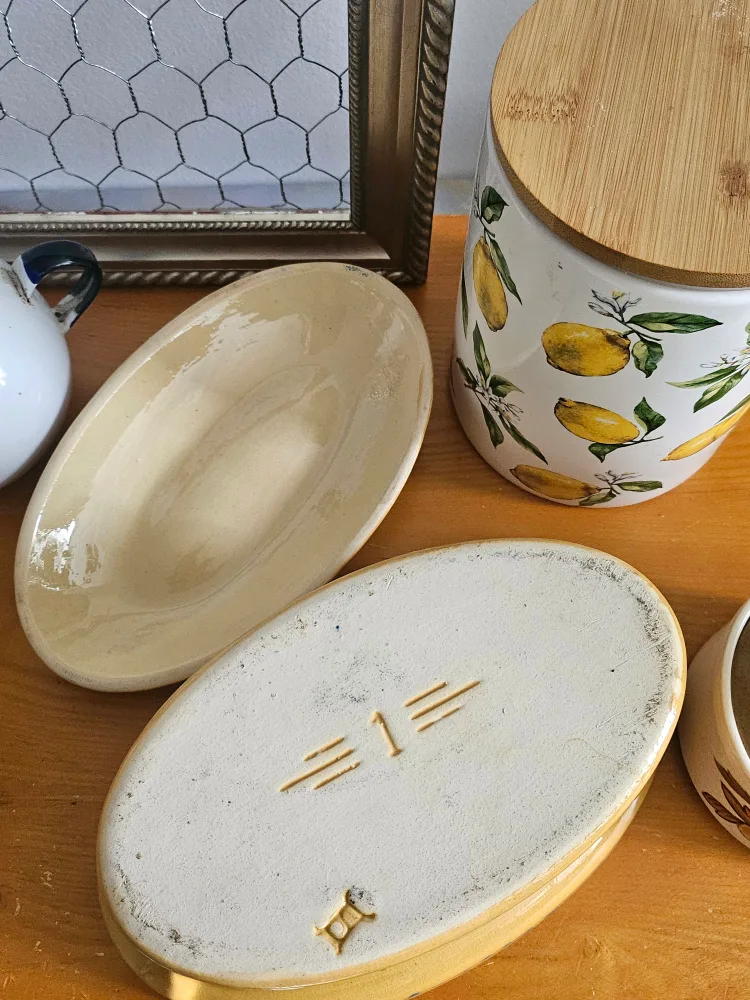 small vintage French casserole dish 1960s image indicator(3)