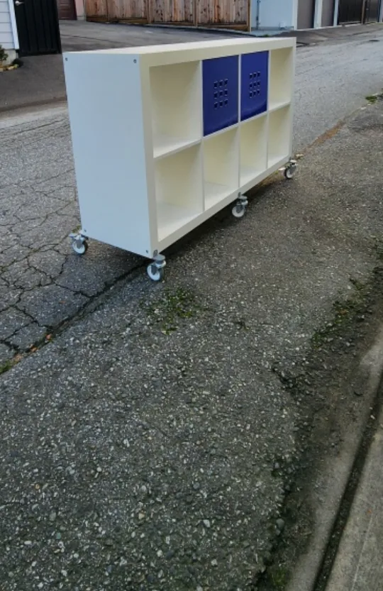 Ikea Kallax shelf unit TV stand on wheels image indicator(5)