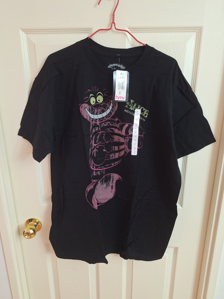 Alice in Wonderland Cheshire Cat T-Shirt - HMV
