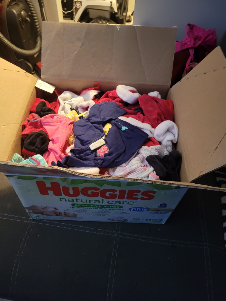 multiple baby items (see pics & description)