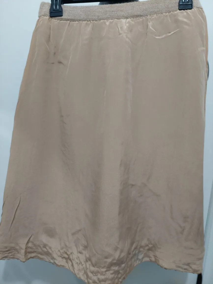 Women's Alpaca and Merino Wool Blend A-line Skirt image indicator(10)