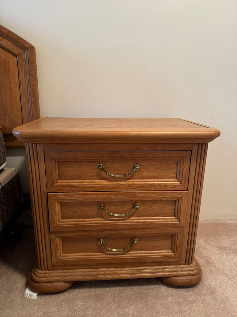 Pair of Wooden Nightstand