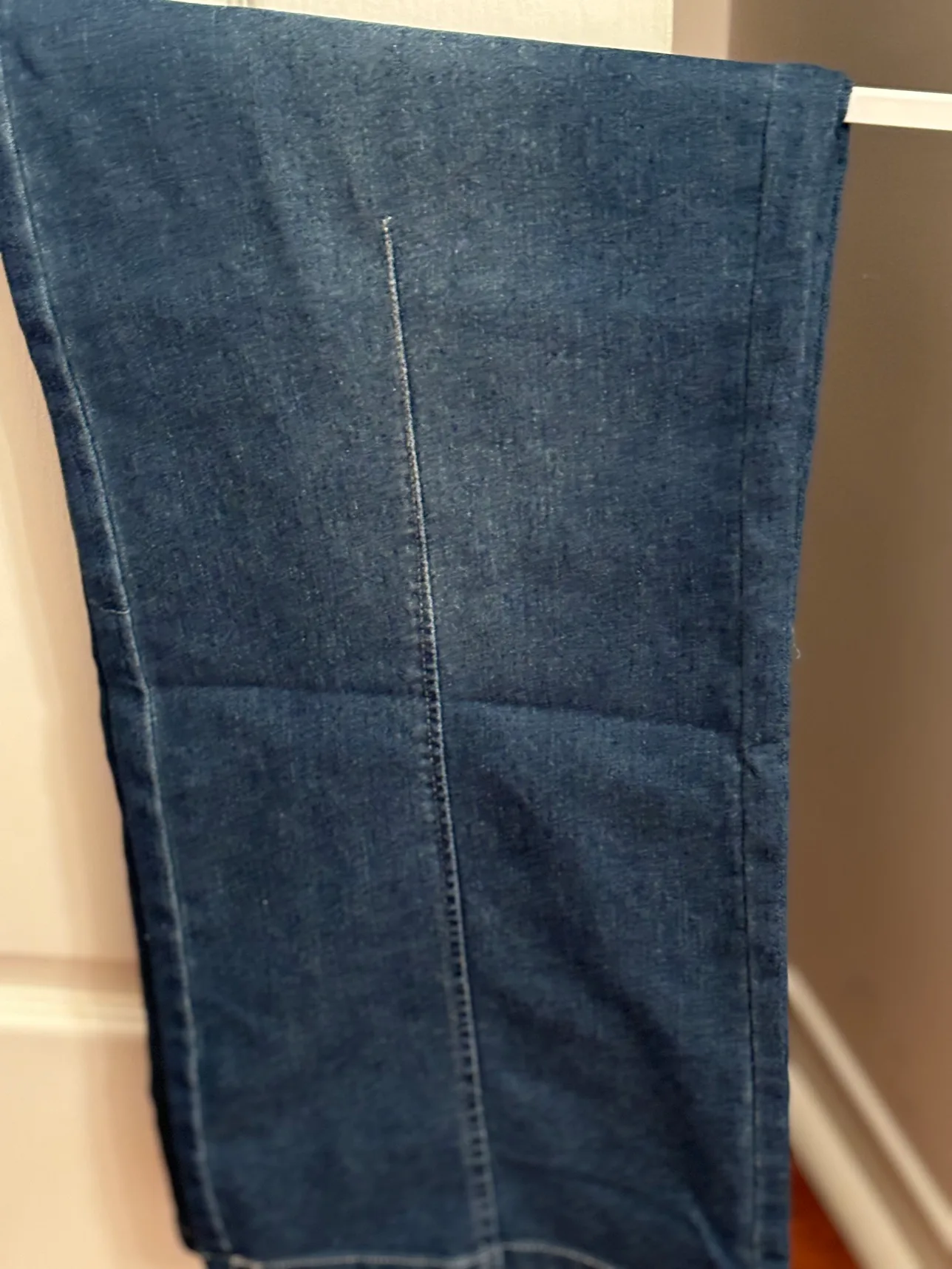 New Ladies wide leg jeans image indicator(2)