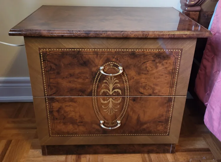 Queen Size Bedroom Set image indicator(6)