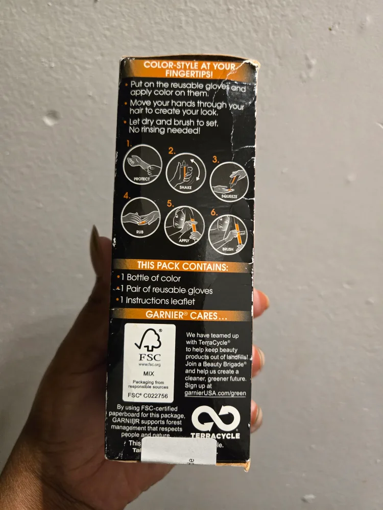 Garnier Color Styler Intense Wash-Out Hair Color✨️ image indicator(2)