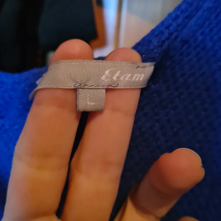 Etam Women's Size Large Blue Knit Sweater image indicator(3)