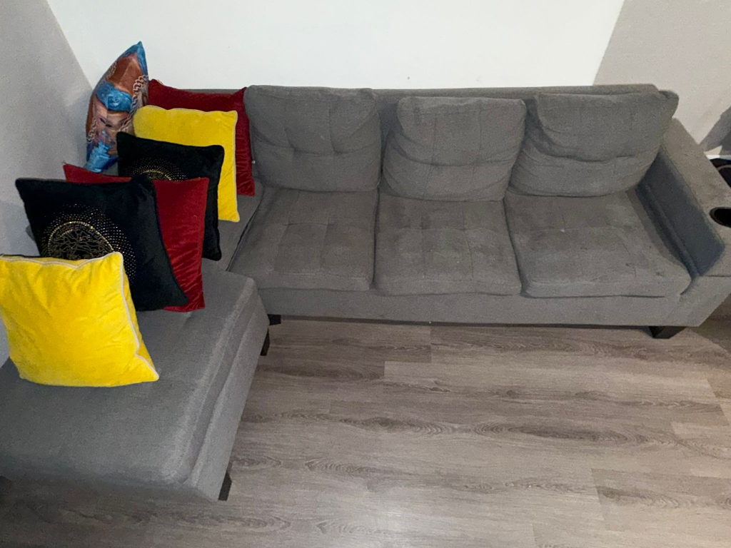Grey Sectional Sofa with Ottoman