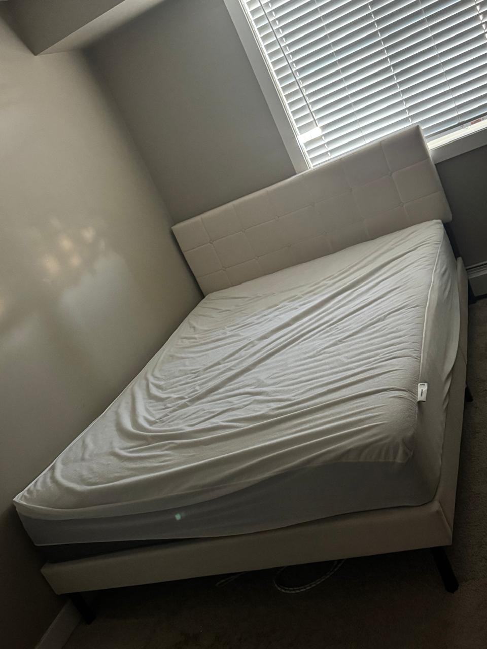 Queen Size 12 inch Hybrid Mattress - photo 4