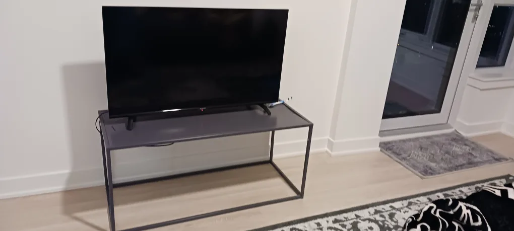 multi purpose from structube table for $35 image indicator(4)