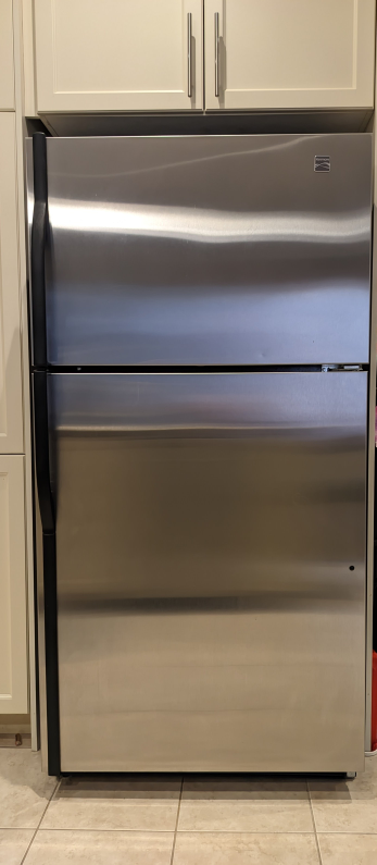 Kenmore 33 inch Stainless Steel Refrigerator 21.9 cu ft