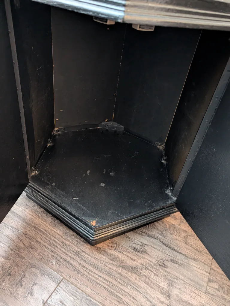 Hexagonal Accent Table with Storage image indicator(4)