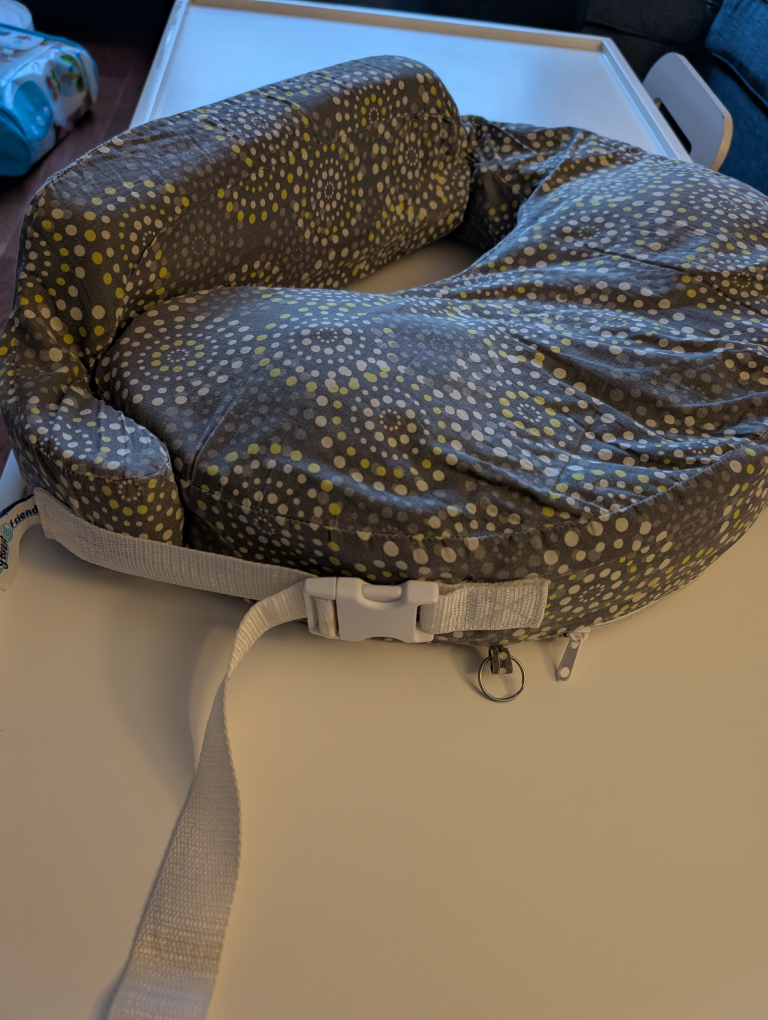 Two Breastfeeding Nursing Pillows, My Brest Friend - photo 3