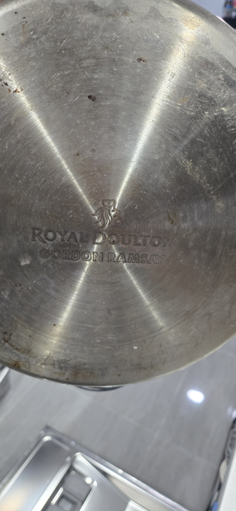 Royal Doulton Gordon Ramsay Stainless Steel pan with Lid - photo 2