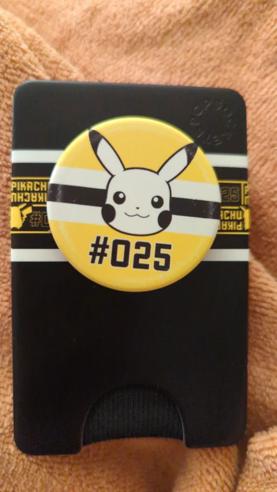 PopSockets PopWallet+ Pikachu Pokemon Card Holder image indicator(2)