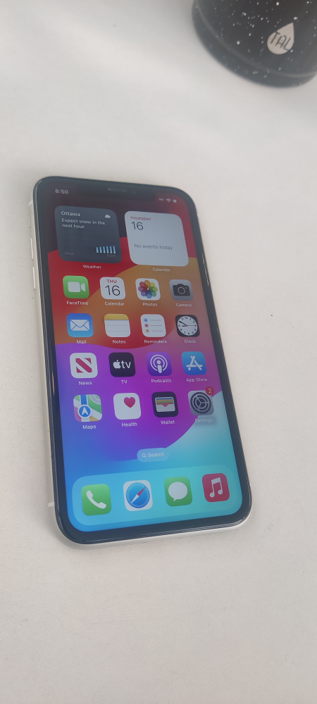 Iphone  xr - photo 2