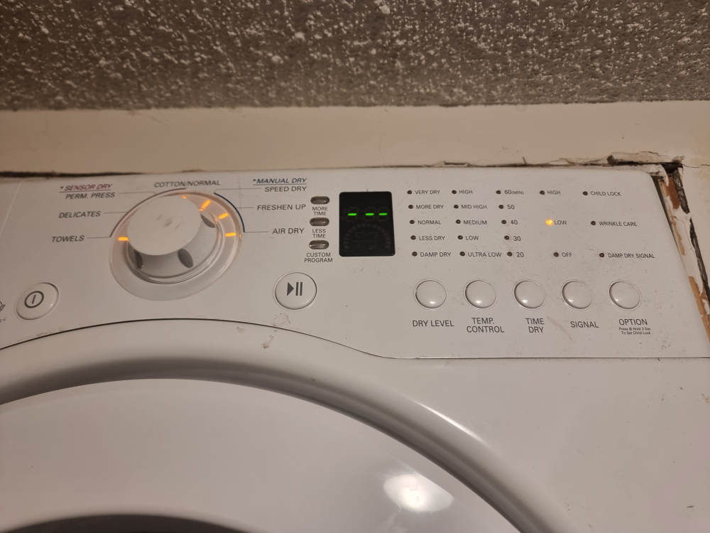 LG and Kenmore Washer and Dryer Set - photo 5