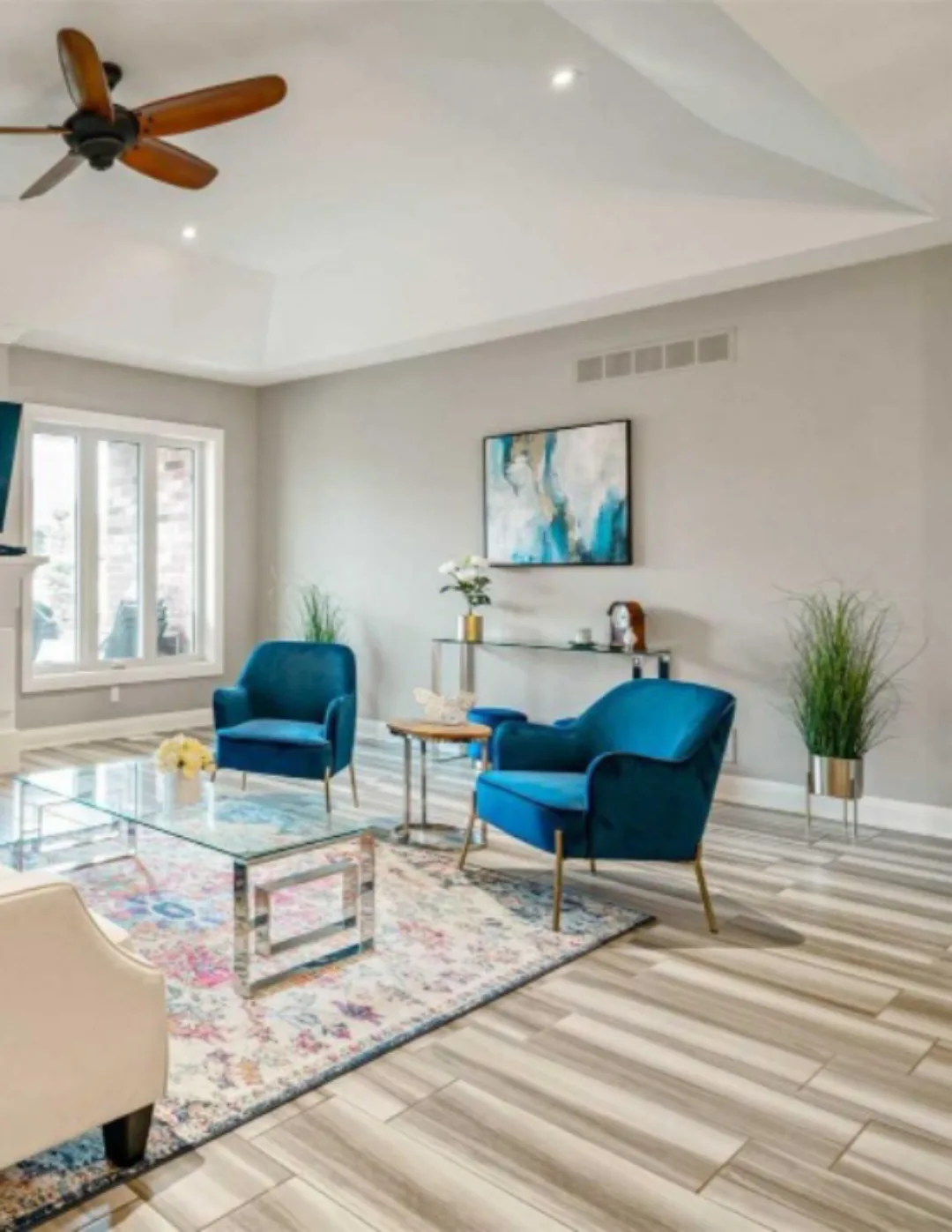 Velvet Accent Chairs with Gold Legs image indicator(2)