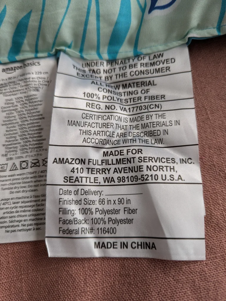 Amazon Basics Mermaid Bedding Set image indicator(3)