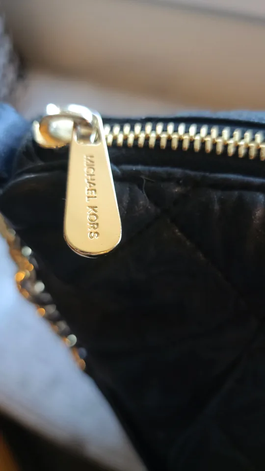 Michael Kors Black Quilted Leather Handbag image indicator(4)