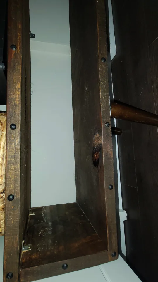 Live Egde Rustic Wooden TV Stand image indicator(4)