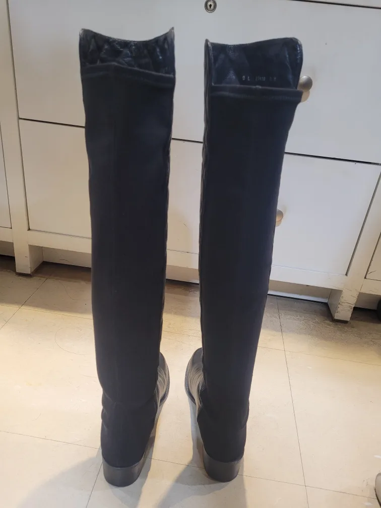 Stuart Weitzman Black Quilted Knee High Boots image indicator(2)