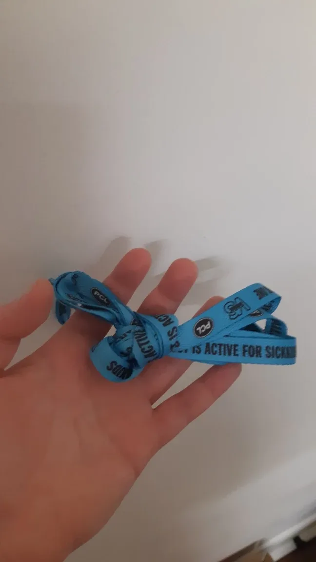 Shoelaces - SickKids VS image indicator(2)