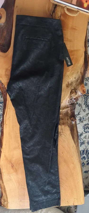 BNWT Apt. 9 Black Floral Lace Cigarette Pants image indicator(3)