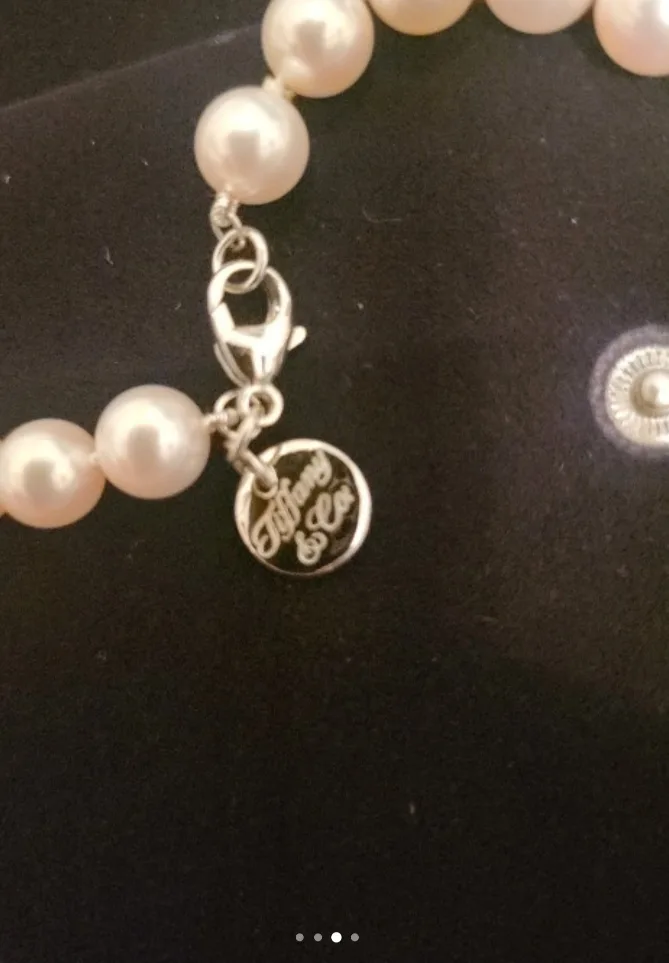 Tiffany & Co. Pearl Necklace image indicator(2)