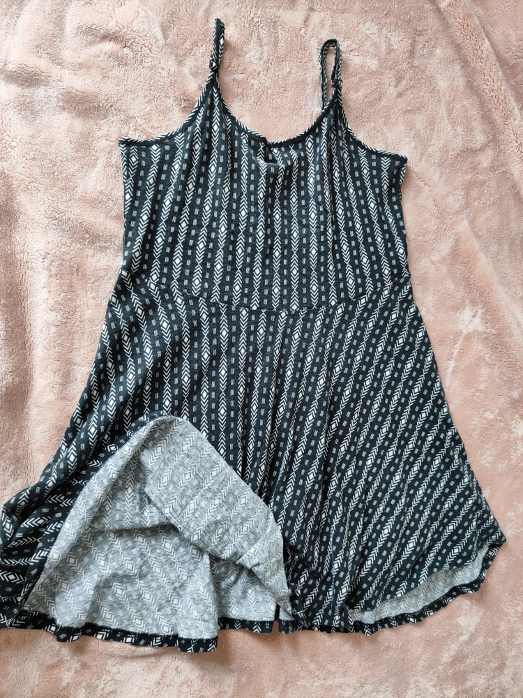 Cotton On Black and White Geometric Print Dress Size M - photo 2