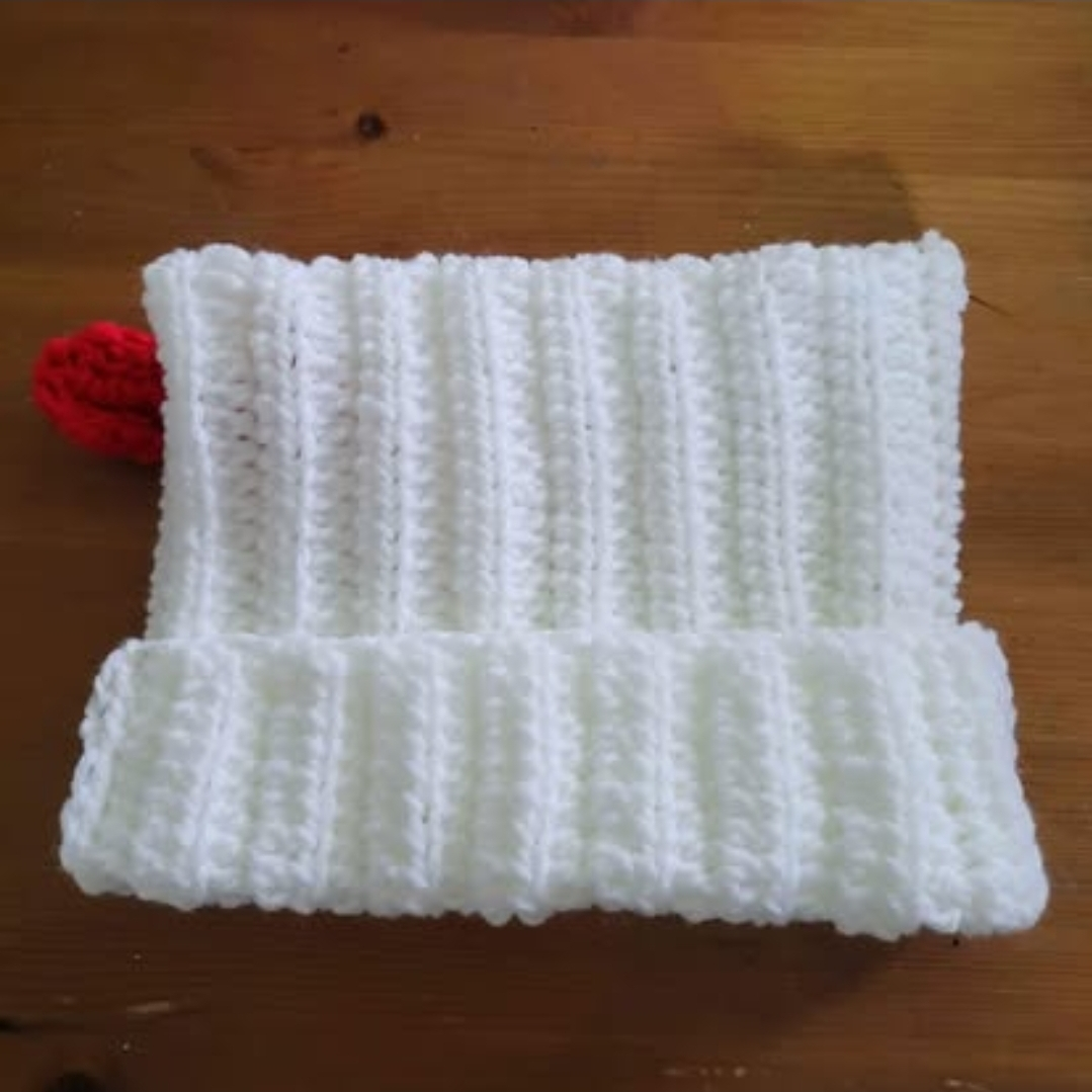 Hello Kitty Crochet Hat - photo 2