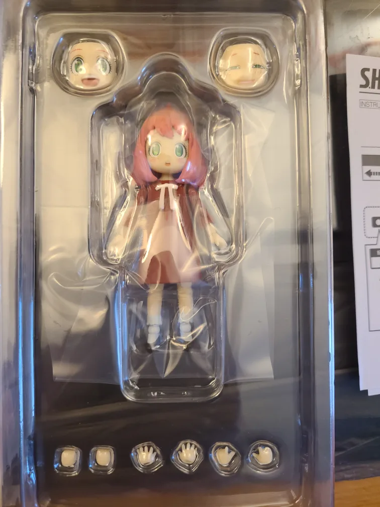 S.H.Figuarts Anya Forger Another Color Ver. Figure image indicator(3)