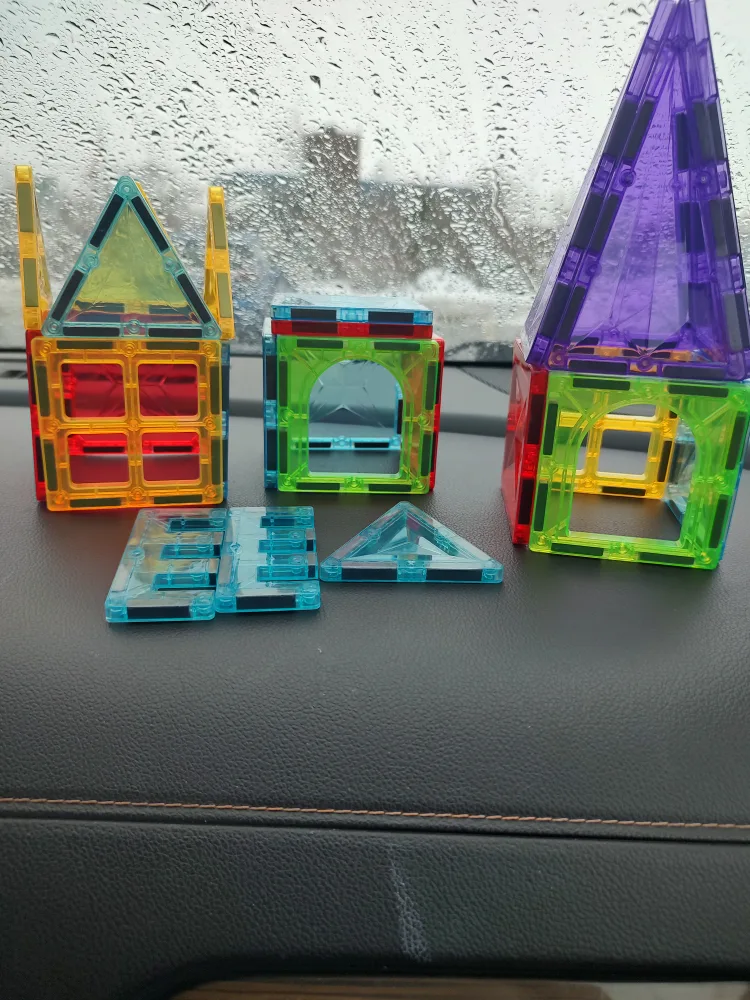 Magna-Tiles Building Blocks Set thumbnail