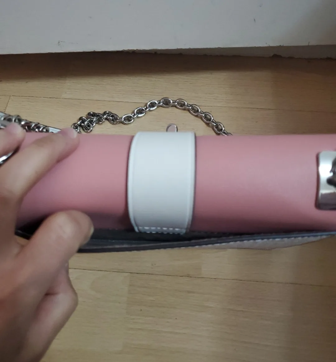 Michael Kors Greenwich leather crossbody bag image indicator(2)