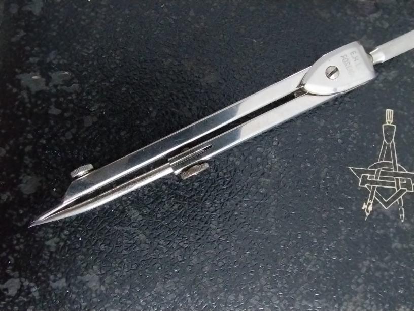 Vintage Drawing Drafting Compass Set - photo 3