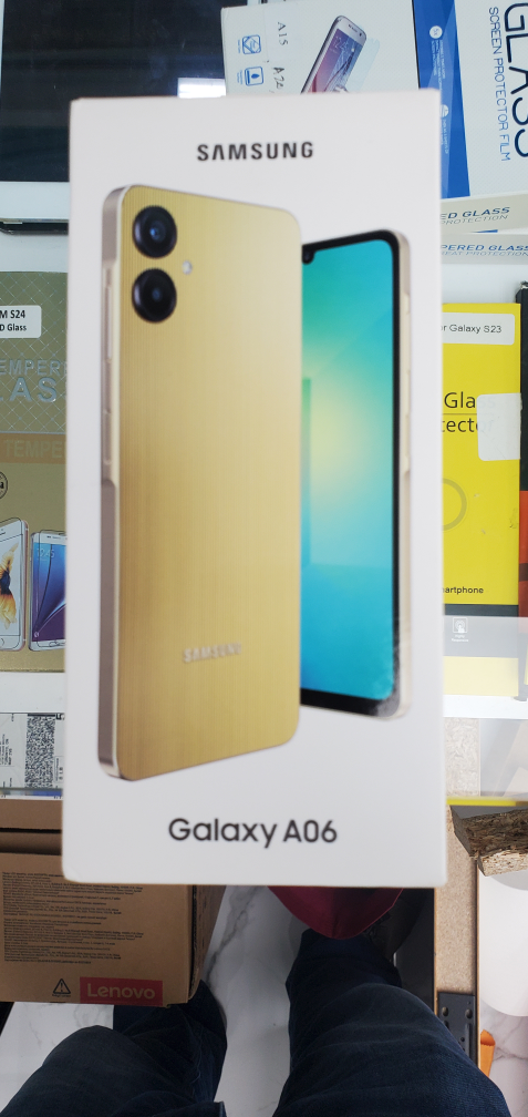 Brand New Samsung Galaxy A05 Smartphone - Sealed Box - photo 2