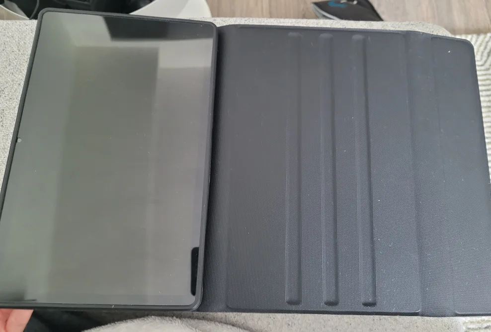 Lenovo Tab M10 Plus 10.6" 32GB Android 12 S image indicator(4)