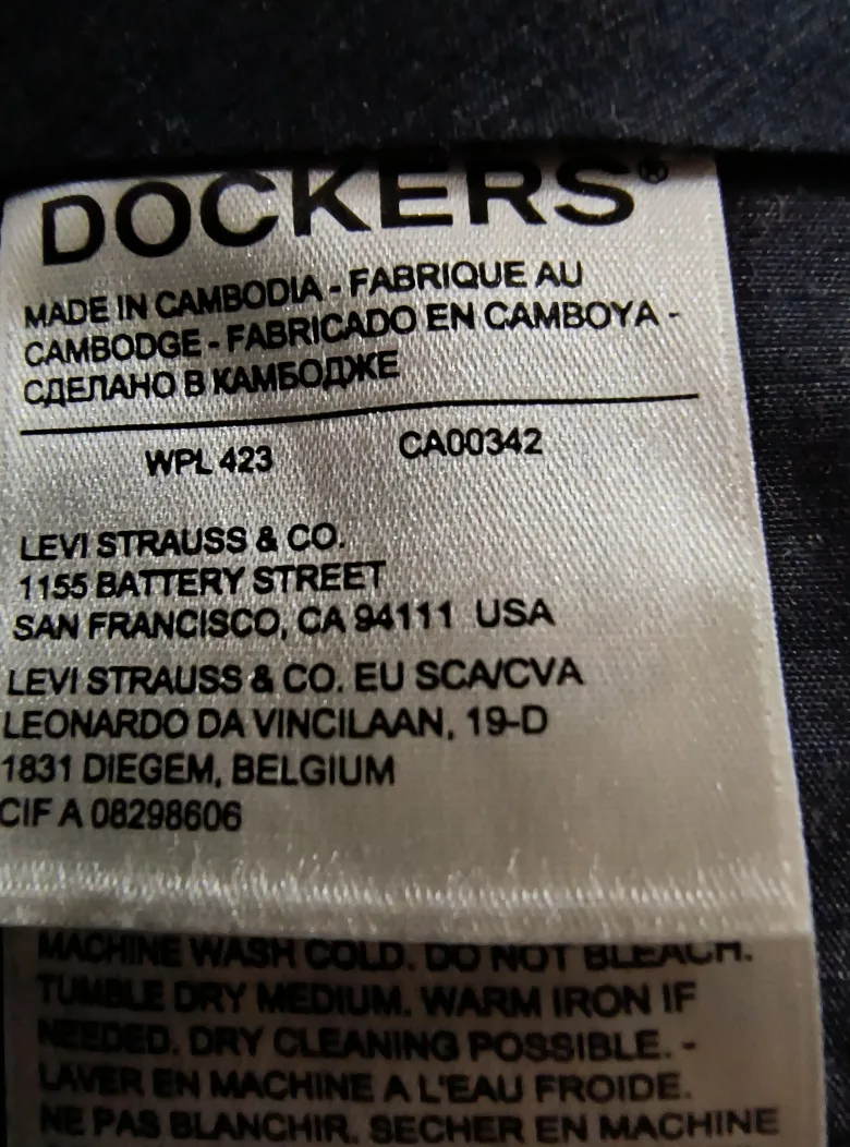 2 pairs of Dockers Signature Khaki pants image indicator(3)